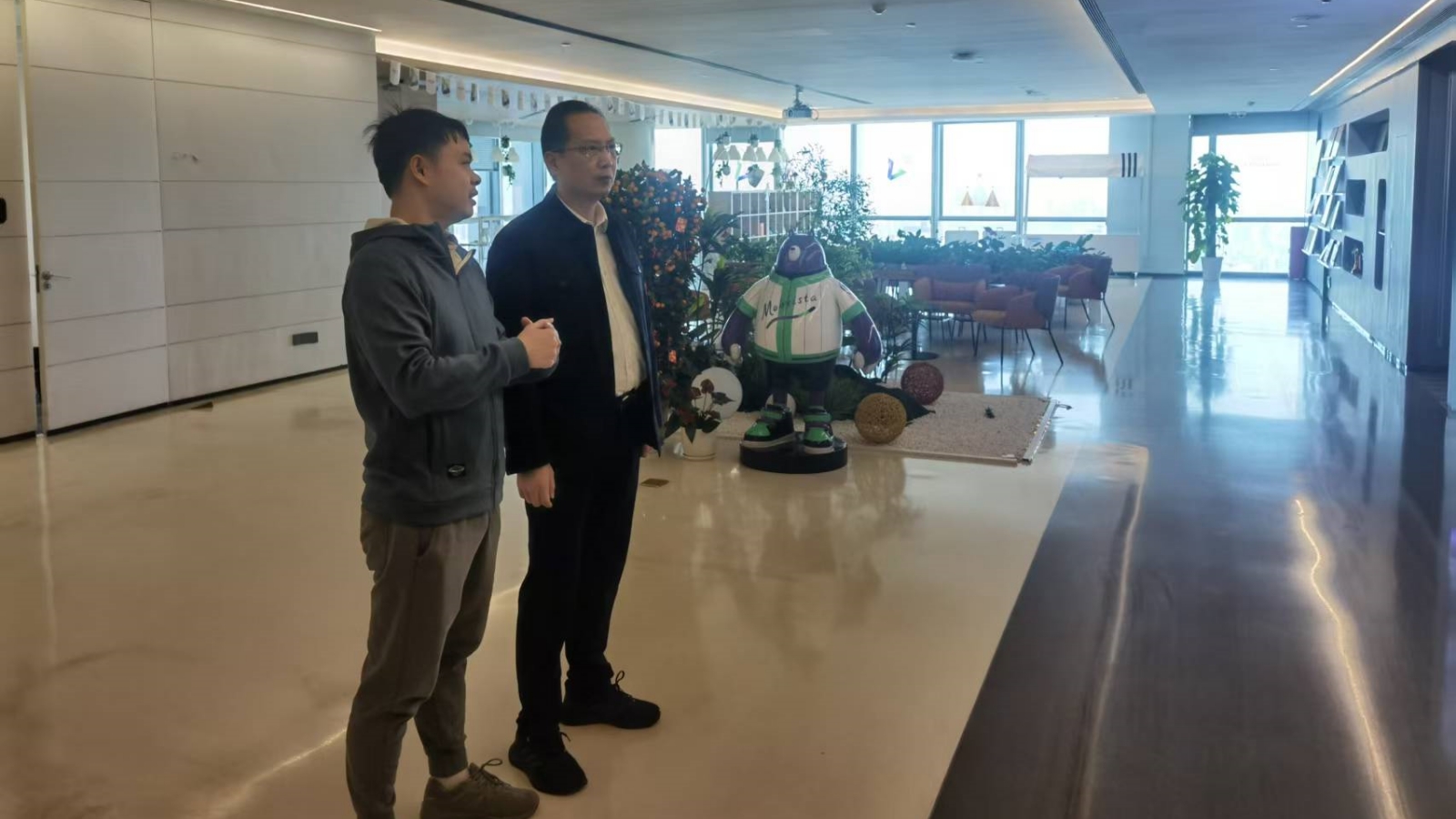 市工信局到软件和互联网企业开展安全管理督导工作